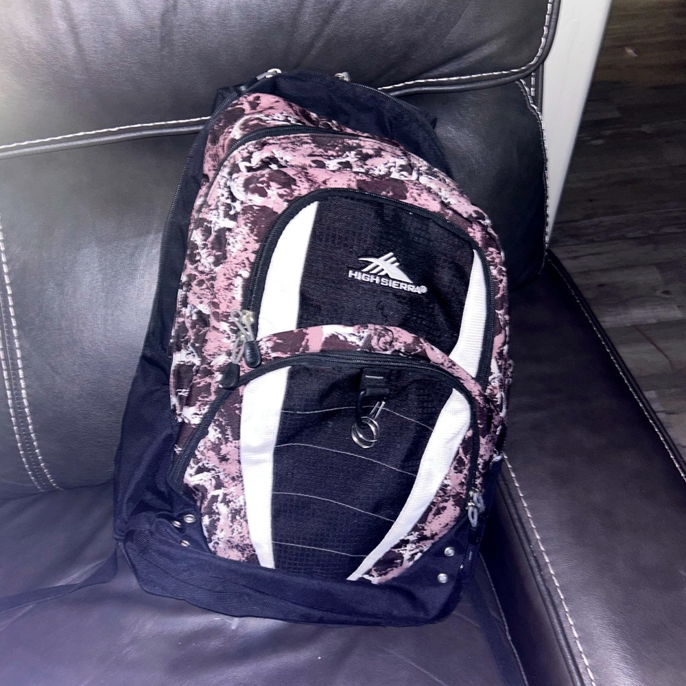 High Sierra Dusty Rose backpack